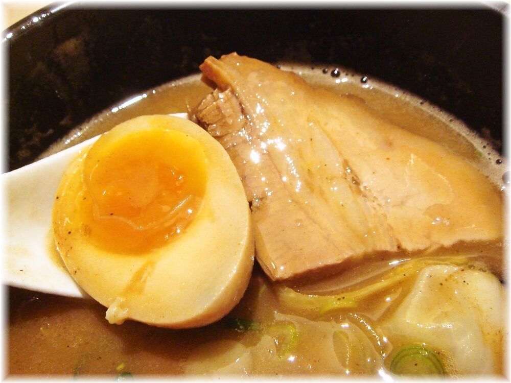 支那そばや 超濃厚魚介つけ麺の具