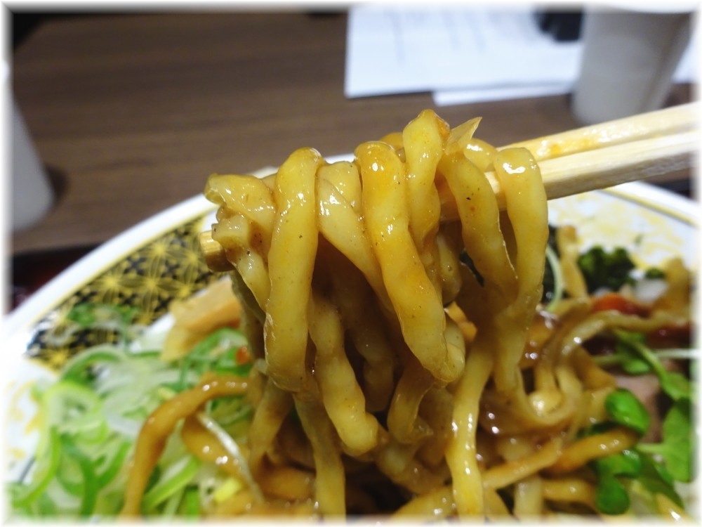 ラーメン凪 秋葉原UDX店 まぜそばの麺