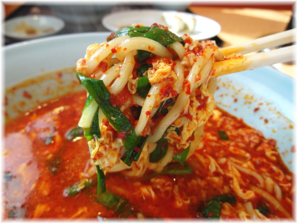 元祖ニュータンタンメン本舗京町店 タンタンメン(メチャ辛)の麺2