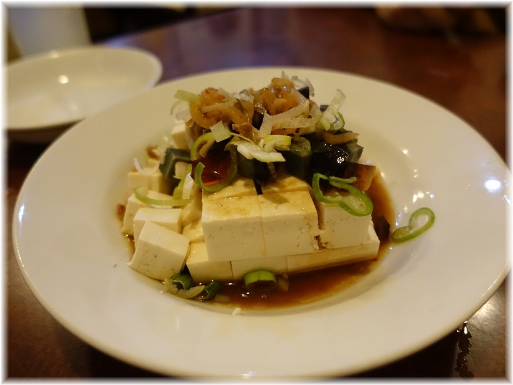 晴々飯店 ピータン豆腐
