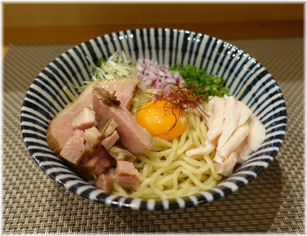 麺処一龍庵2 ポルチーニオイルのまぜそば