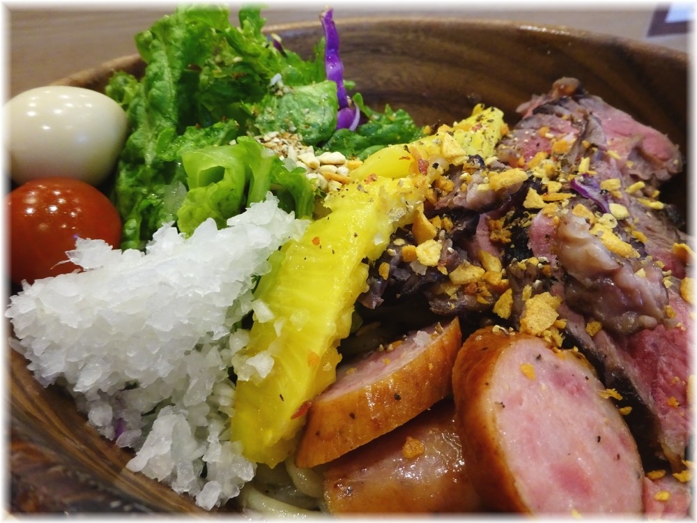 Handicraft Works classic beef paletteの具2