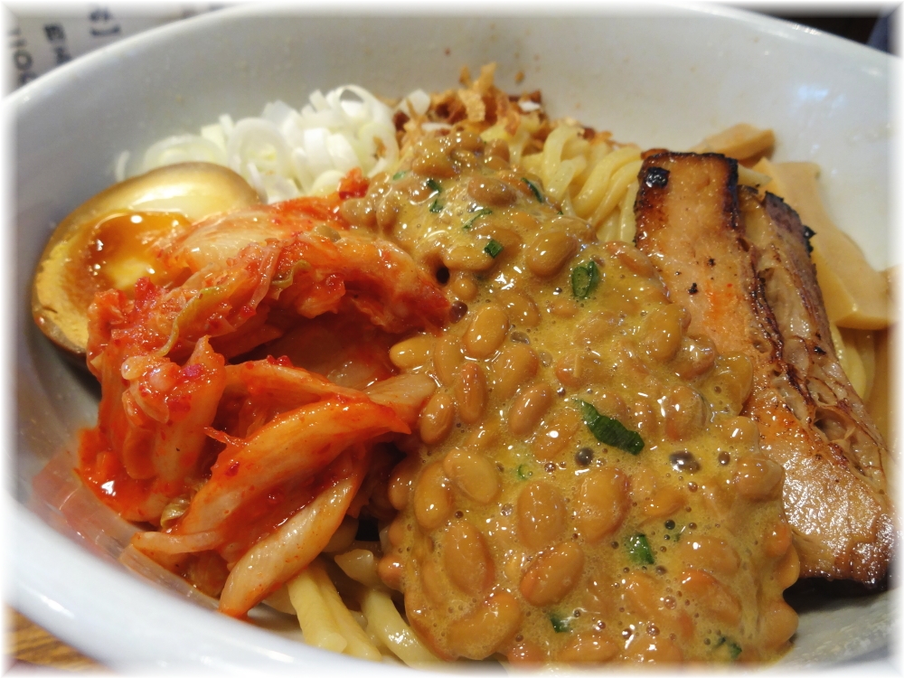 辛しや 納豆キムチあぶらめんの具