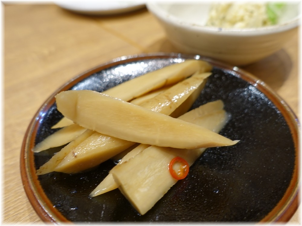 博多らーめん食堂由丸 ごぼうの酢漬け