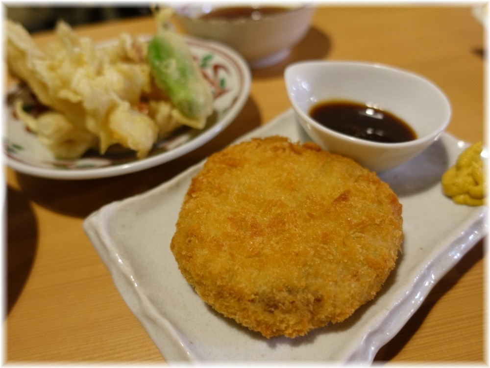 肉そば 鶏中華 最上川 山形牛メンチカツ