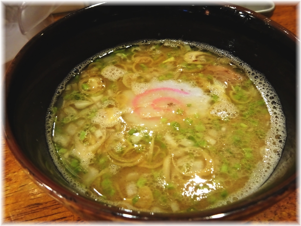 太龍軒7 パクチーつけ麺のつけ汁