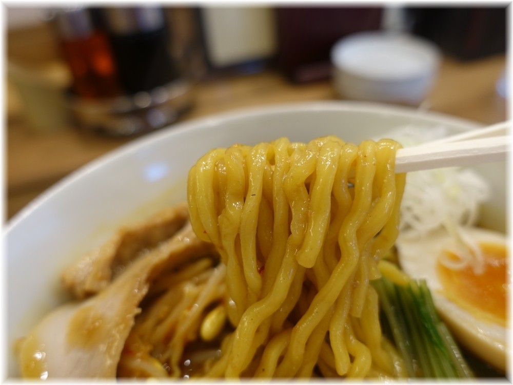 麺くら馬 特製味噌ラーメンの麺