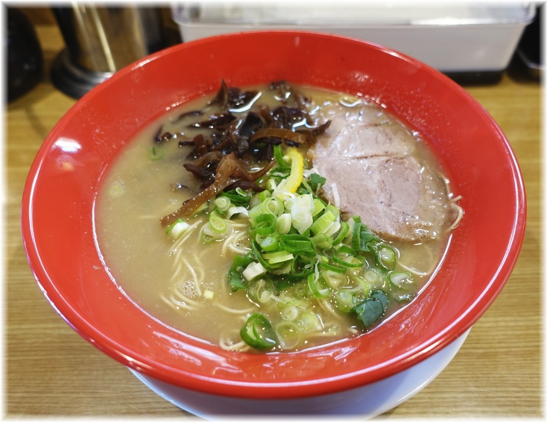 どらいん 九州とんこつどらいんラーメン