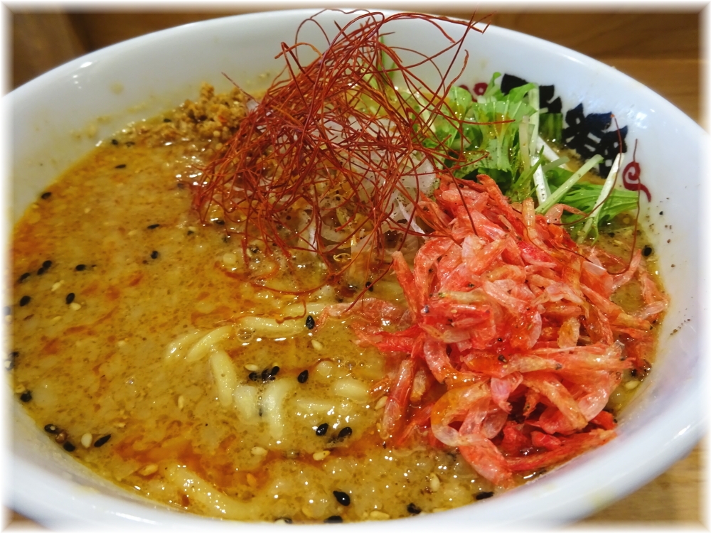 雅楽4 濃厚ごま味噌担々麺の具