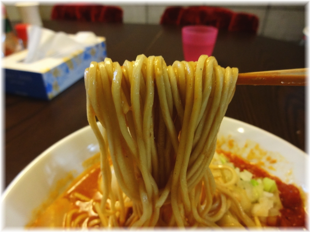 カッパ64 とまとチリの麺