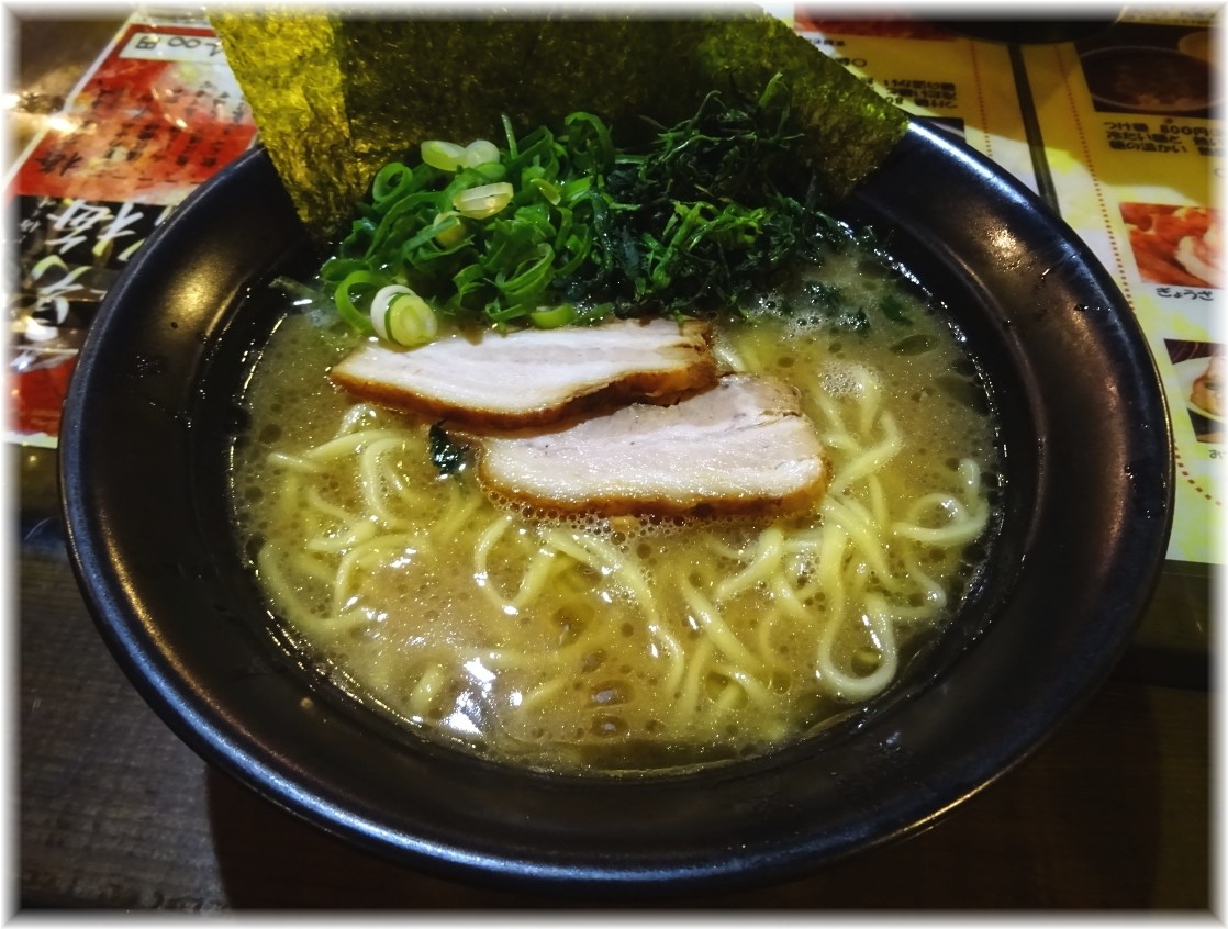 石川家大宮店 ラーメン