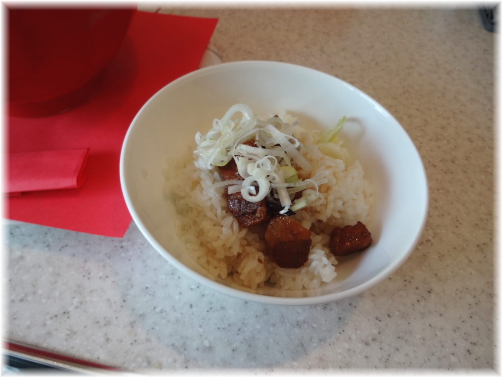 城門 ラーメンKitchen セットの豚煮込み丼(小)