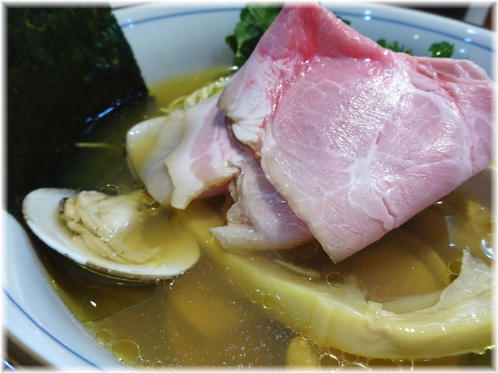 中華そば四つ葉2 蛤そばの具