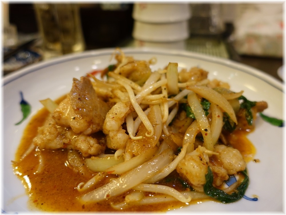 伊万里ちゃんぽん新橋店 ホルモン焼き