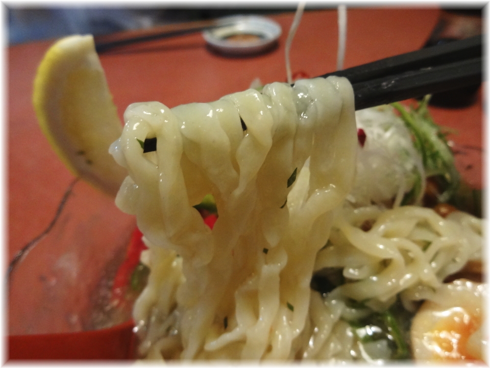 大喜 冷しとりそばの麺