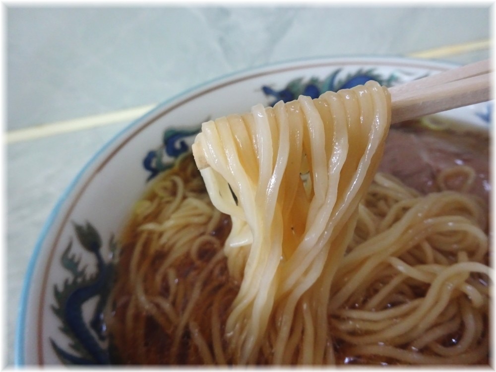 丸長宮原店 ラーメンの麺