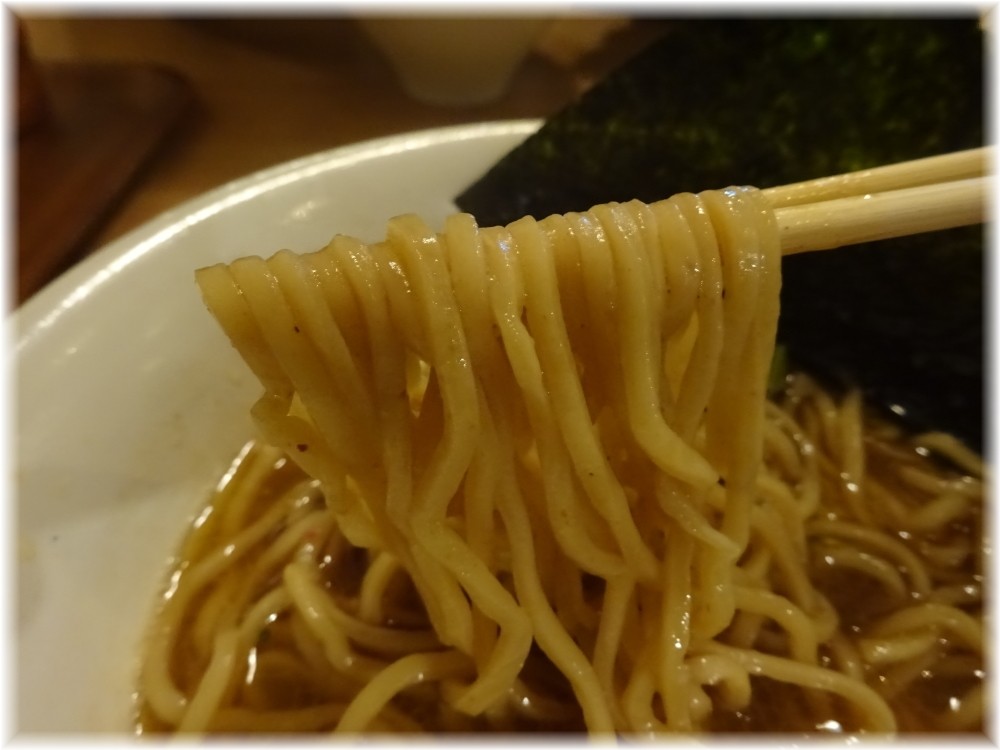 無垢 無垢ラーメンの麺