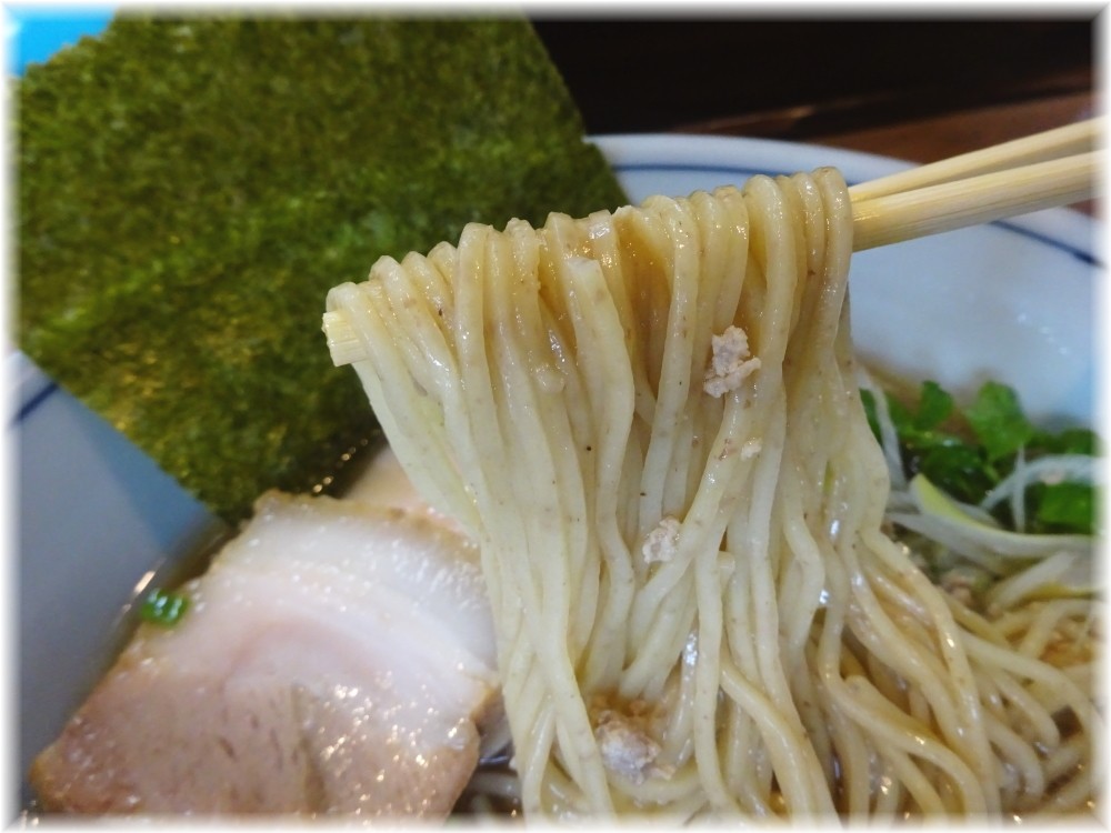 麺家Shumen Doushi 極正油SOBAの麺