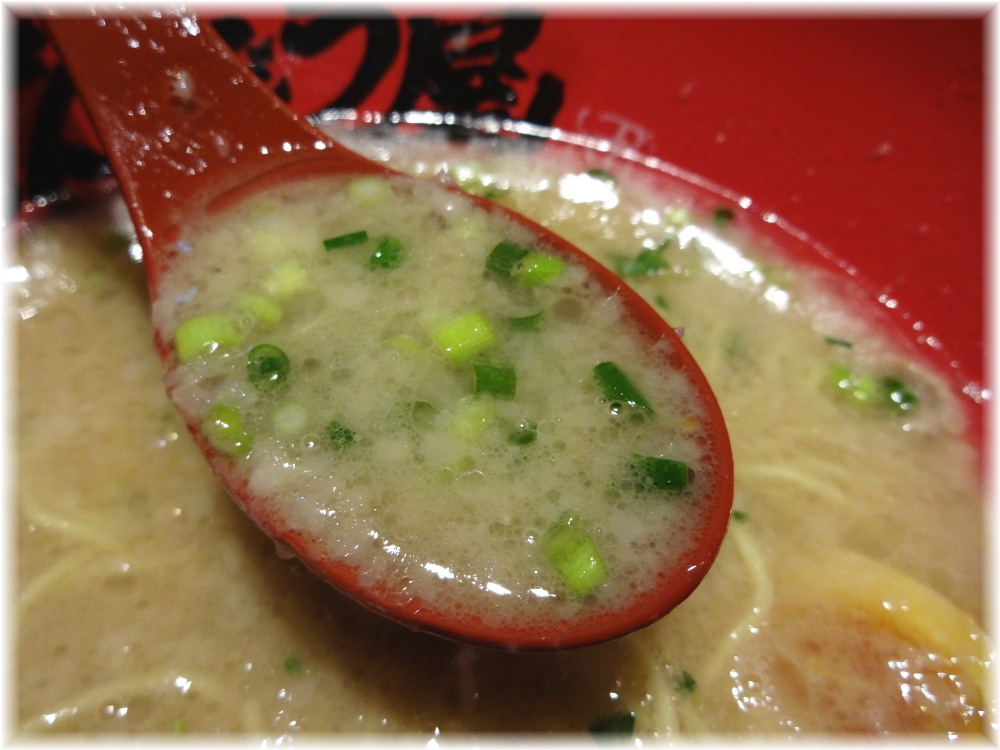 ずんどう屋 味玉らーめんのスープ