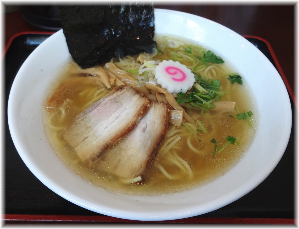 麺や甍(いらか) 塩煮干中華そば