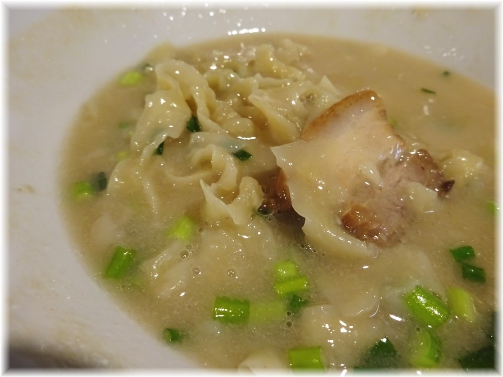 金町製麺6 豚骨なラーメン