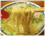 龍上海 赤湯からみそラーメンの麺