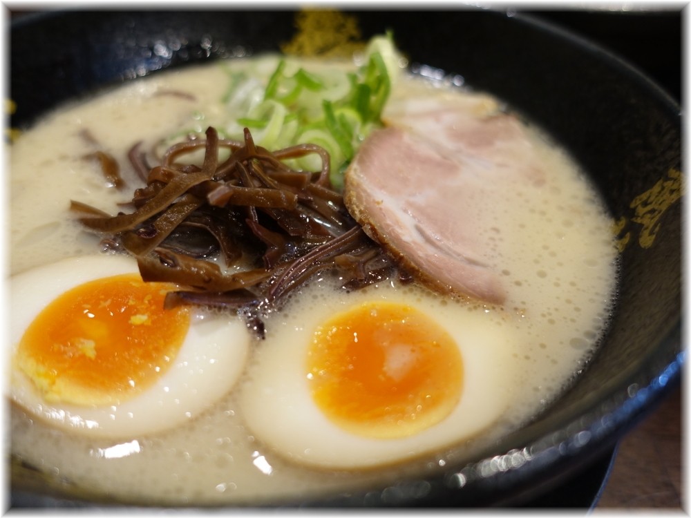 博多風龍大宮東口駅前店 半熟玉子&ねぎラーメンの具