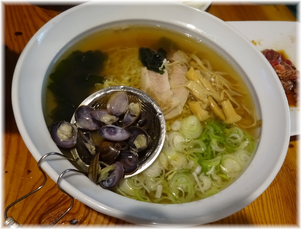 串とろ しじみラーメン