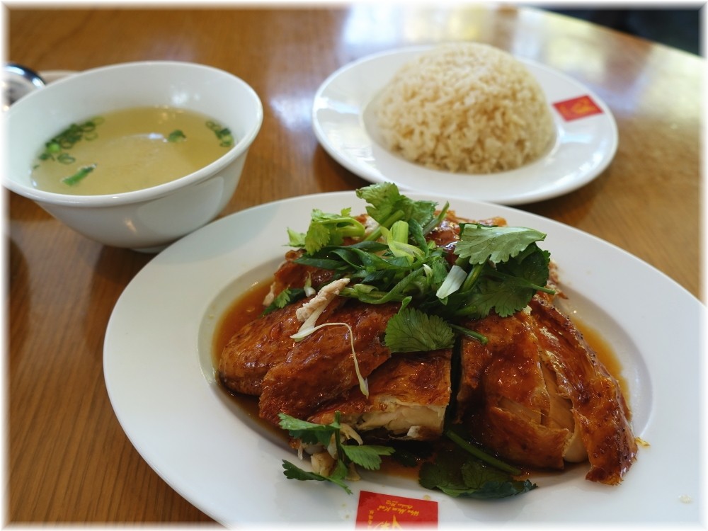 威南記海南鶏飯 日本本店 ローストチキンライン