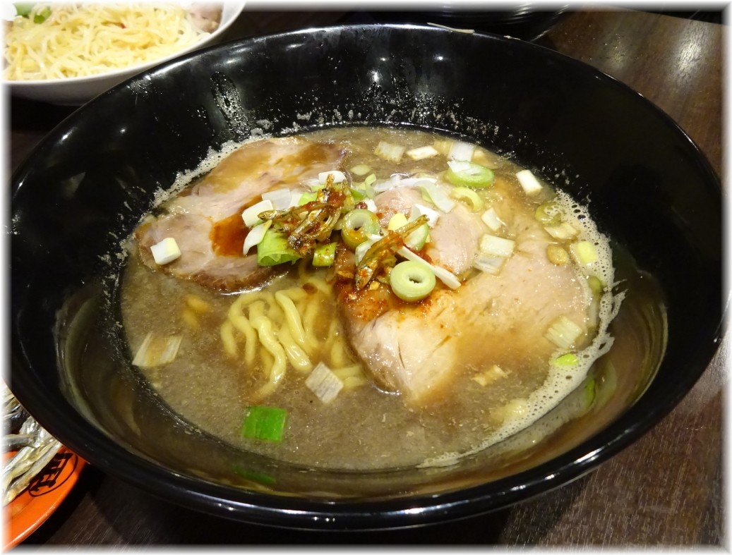 魚露温麺凪 魚露温麺