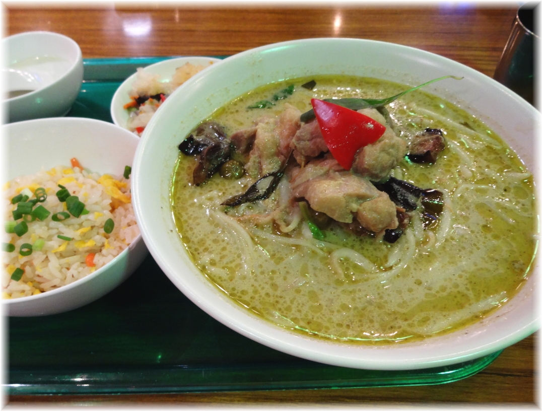 ゲウチャイ センレック ゲーン キョウワンのランチセット