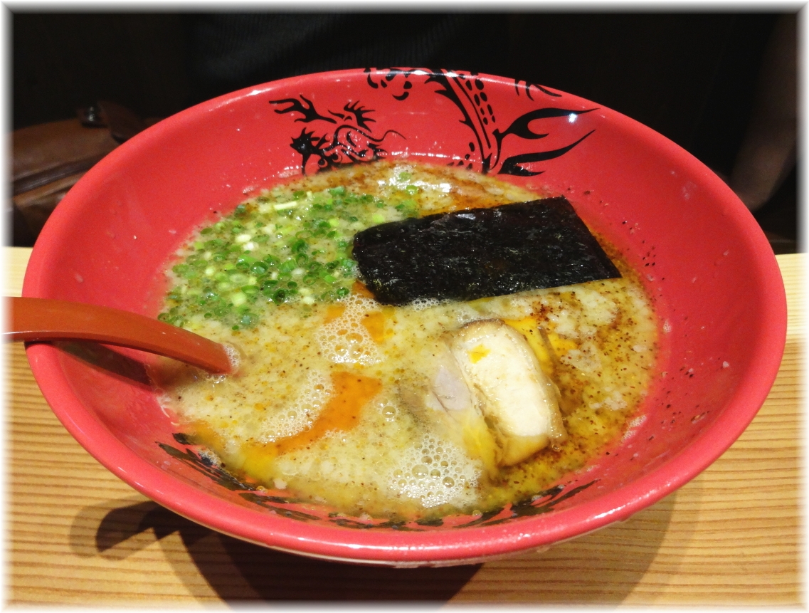 ずんどう屋 元味HOTらーめん