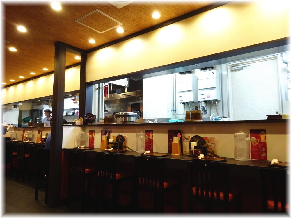 チラナイサクラ2 店内