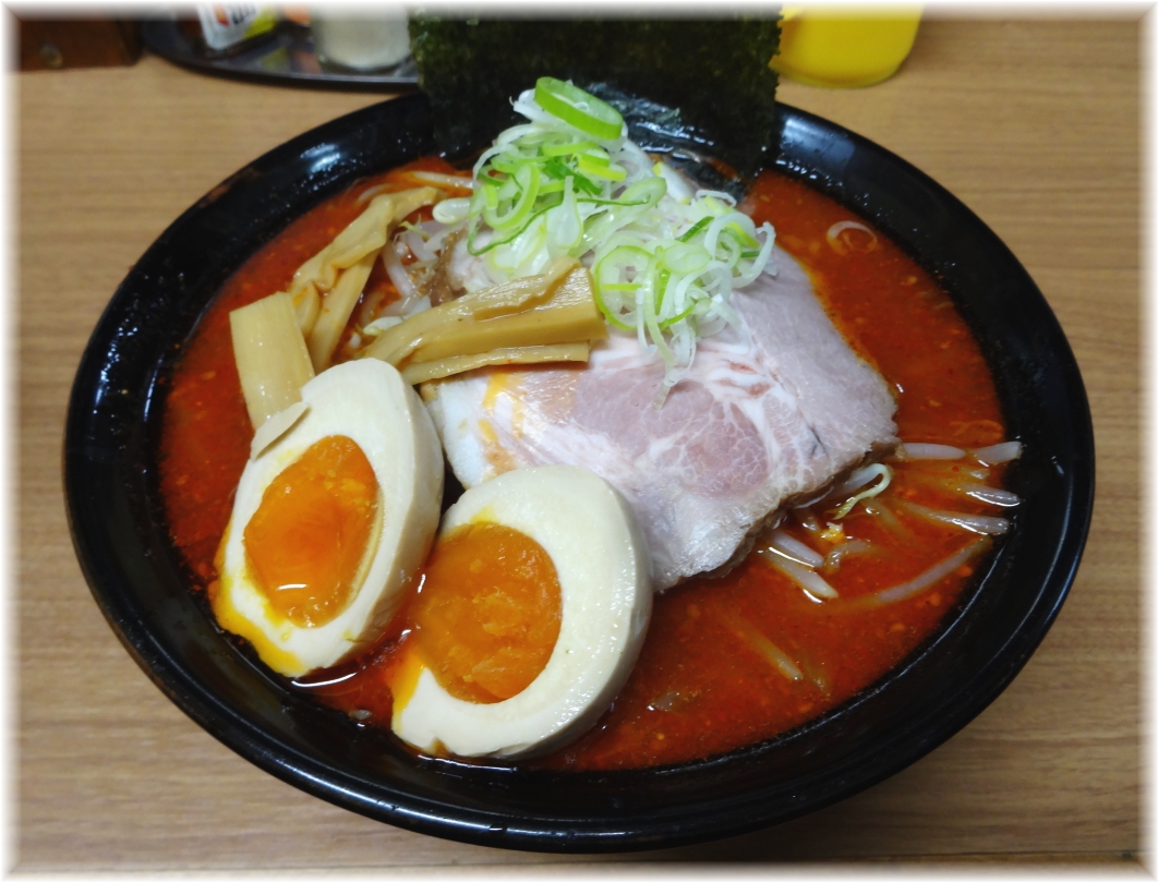 札幌らーめん親 味噌オロチョン+特製味玉