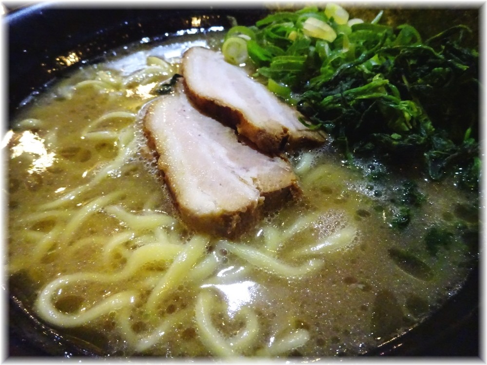 石川家大宮店 ラーメンの具