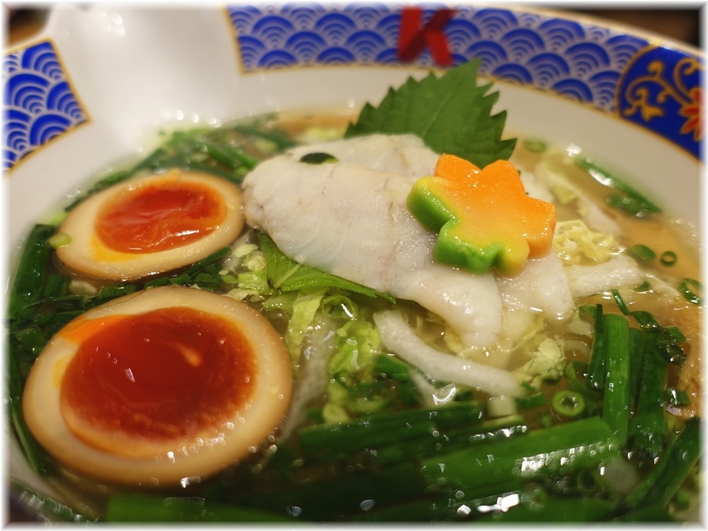 八代目けいすけ ふぐだし潮らーめん(味玉)の具