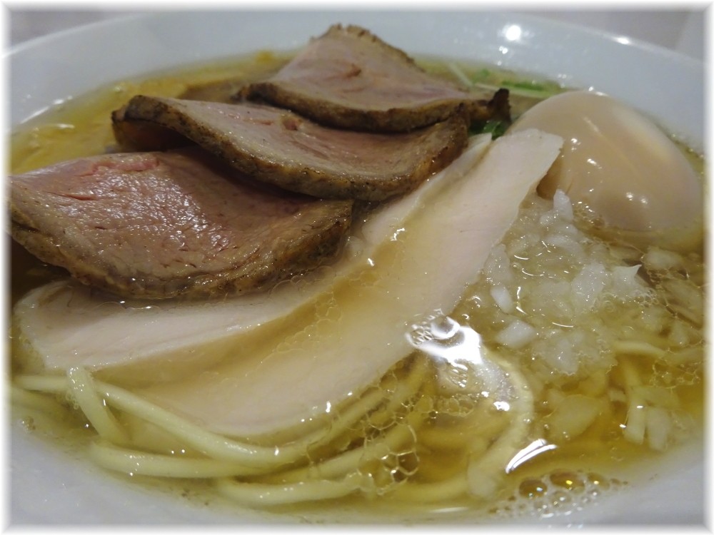noodle kitchen KYO 特製煮干しそばの具