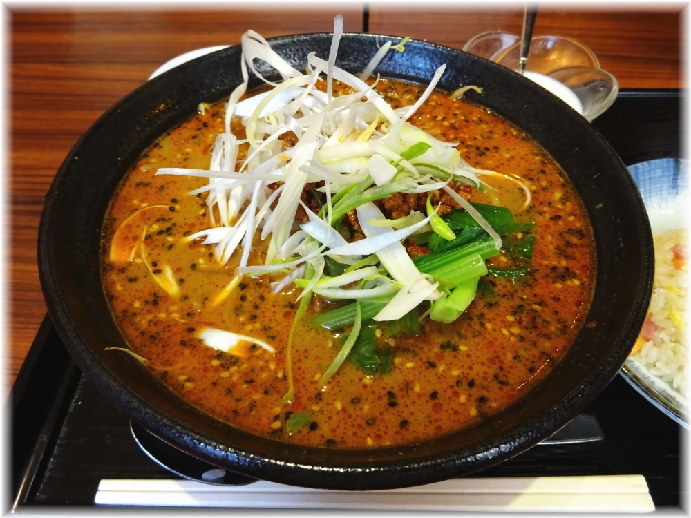 景記 担々麺