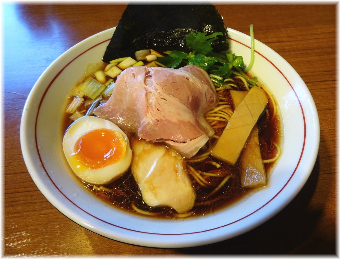 寿製麺よしかわ 黒醤油