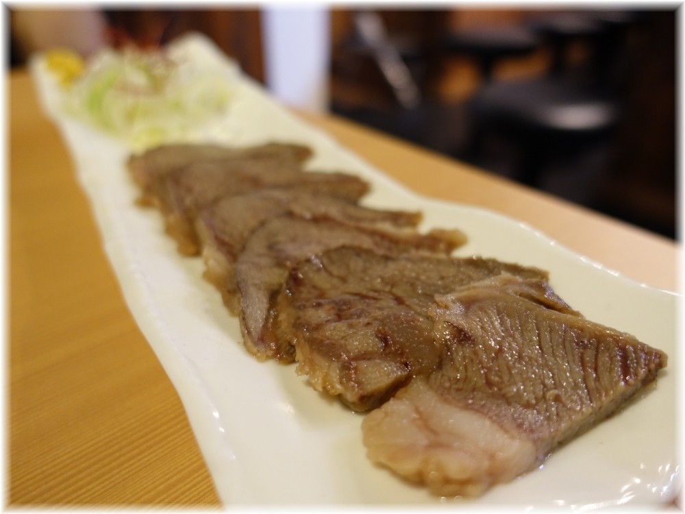 肉そば 鶏中華 最上川 牛ホホ肉蒸し煮