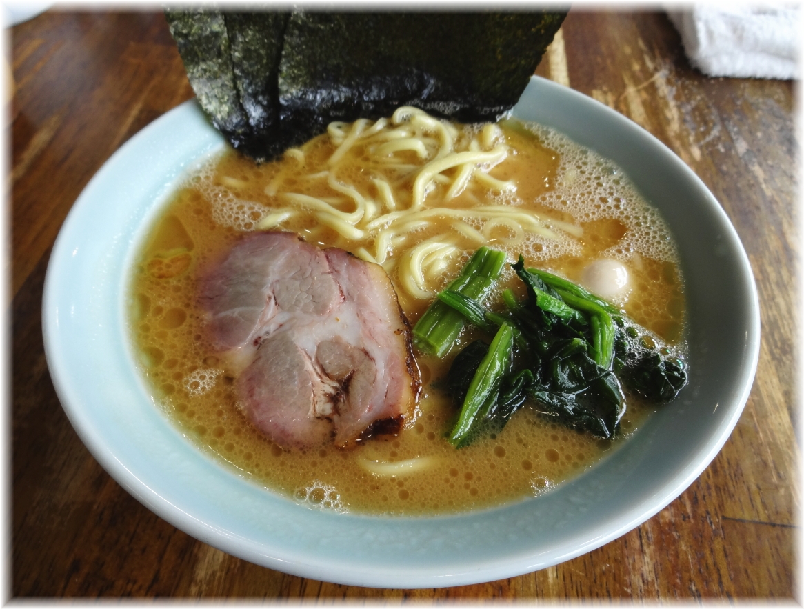 壱六家大和店 ラーメン