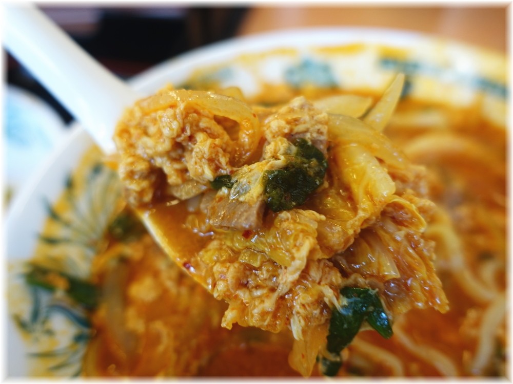 日高屋コクーンシティ店 チゲ味噌ラーメンの具2