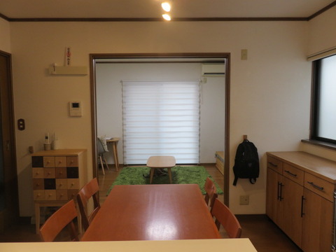 8497c51c-s.jpg