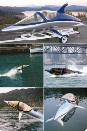 イルカに乗った潜水艇 イルカに乗った潜水艇
