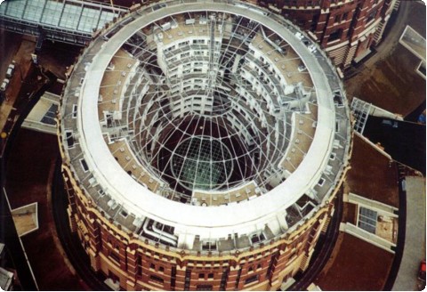 vienna-gas-tank-gasometer-aerial-rennovation.jpg