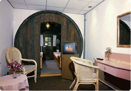 winehotel-ed03.jpg
