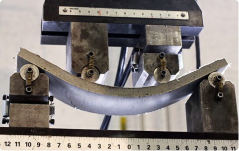 Bendable Concrete Heals Itself クラックを自動修復する柔軟性のある曲がるコンクリート Bendable Concrete Heals Itself クラックを自動修復する柔軟性のある曲がるコンクリート