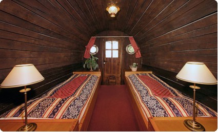 winehotel-ed01.jpg