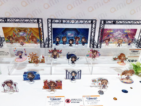 アイドルマスター シンデレラガールズ』アクリルキャラプレート