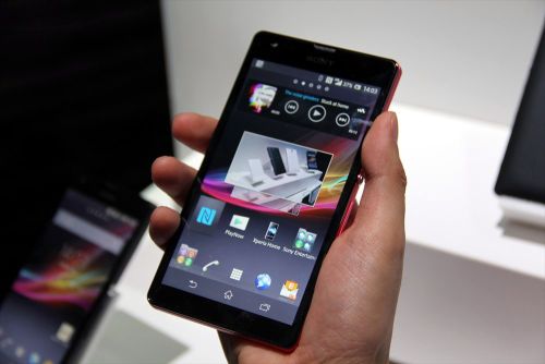 xperia-ul-sol22-12